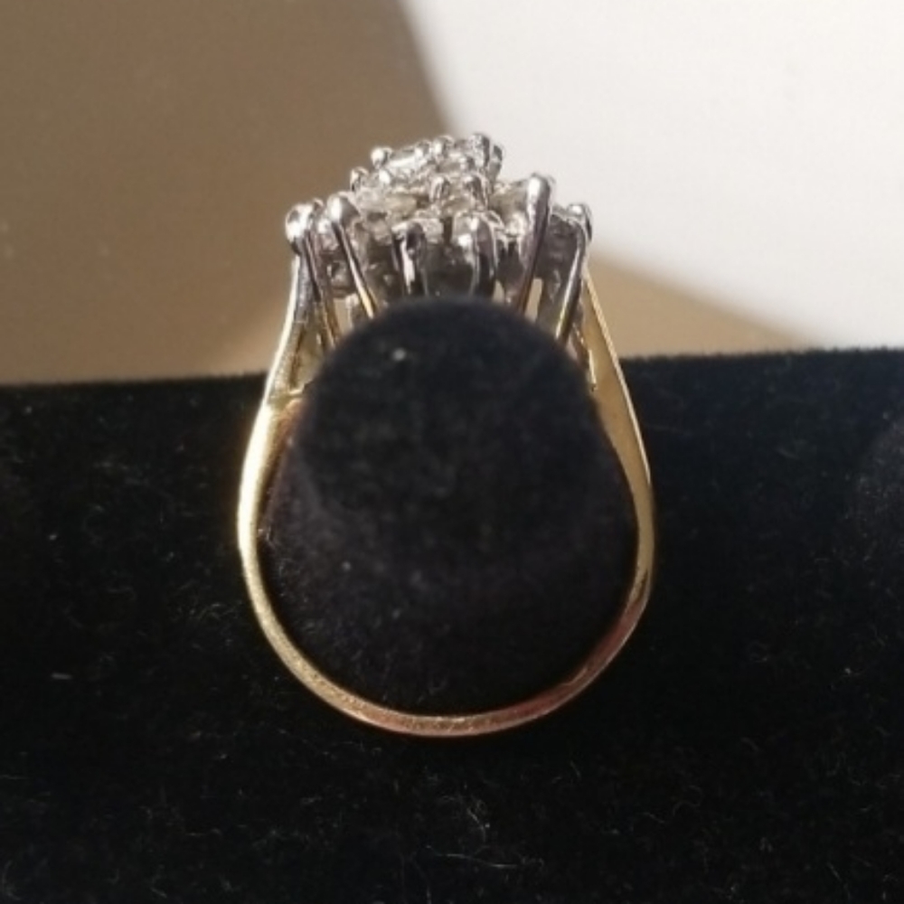 14K Diamond Cluster Ring - Picture 3 of 3
